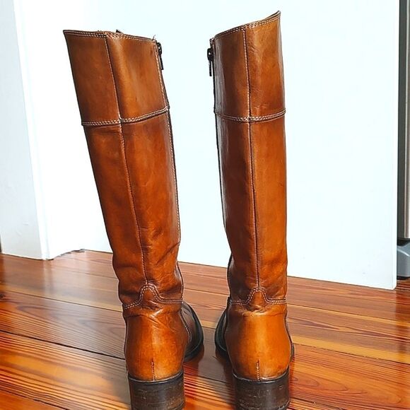 Vera Pelle Tall Leather Boots Made in Romania - Picture 4 of 12